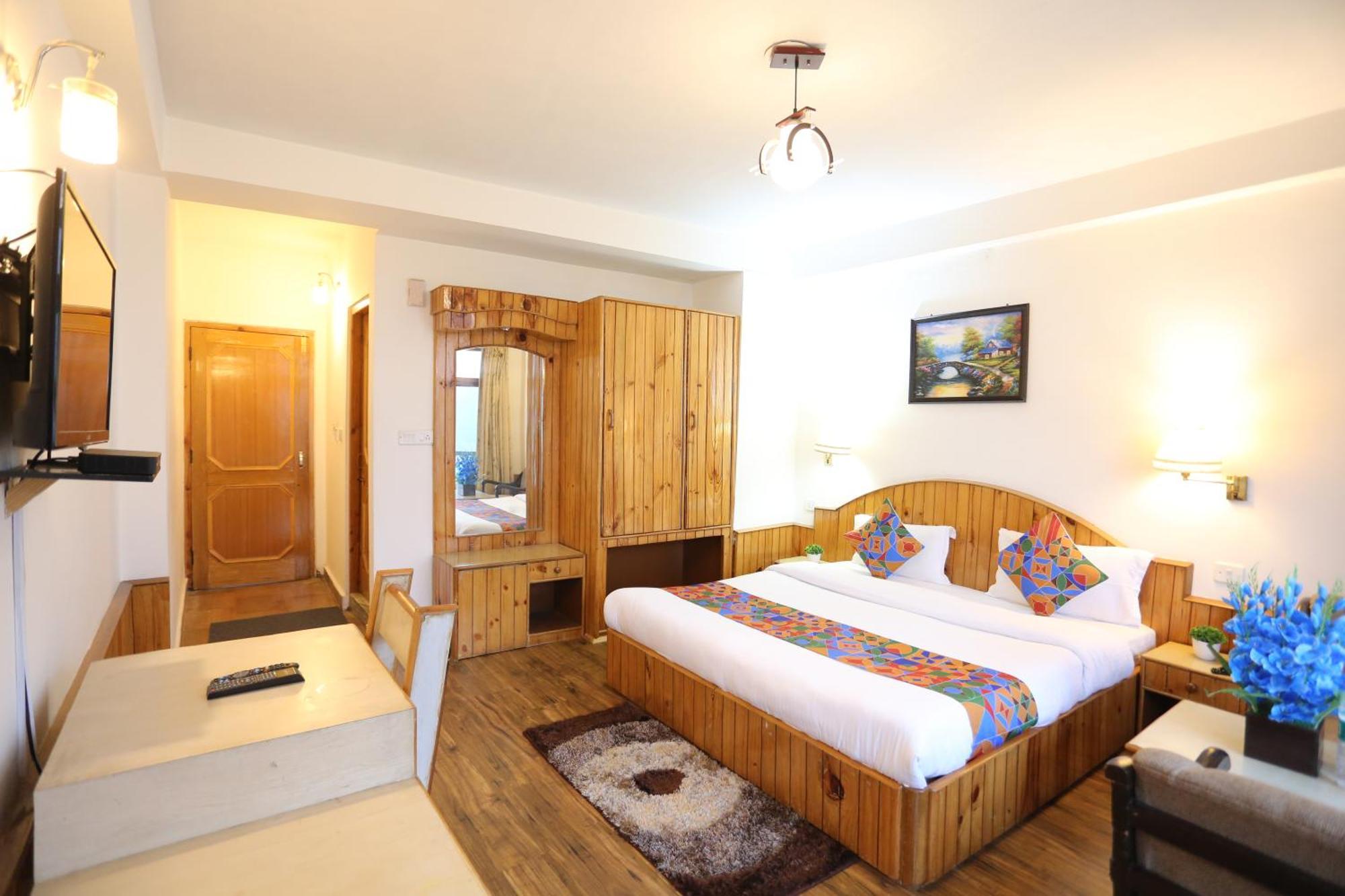 Hotel Surbhi Vashist Extérieur photo