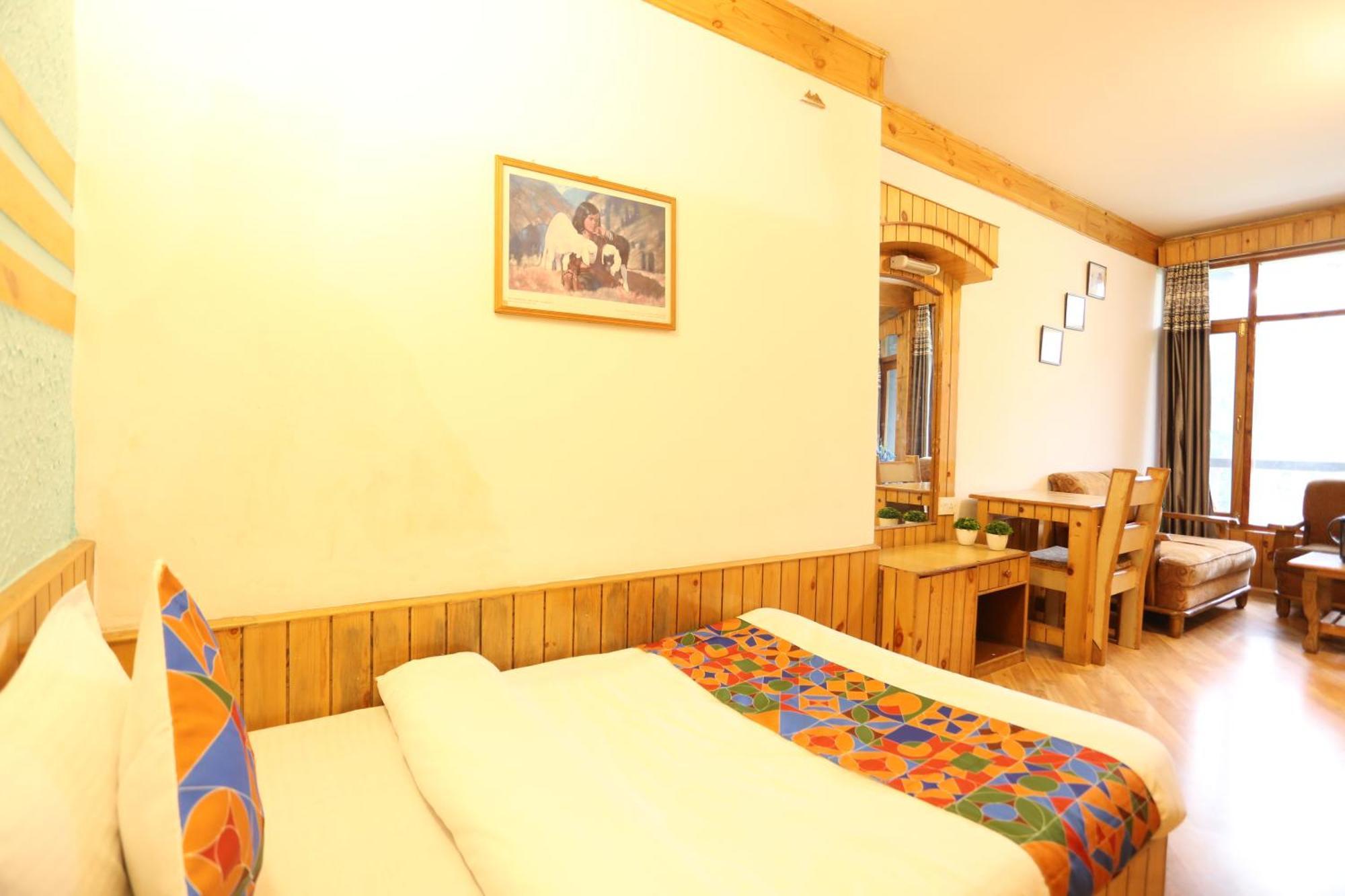 Hotel Surbhi Vashist Extérieur photo
