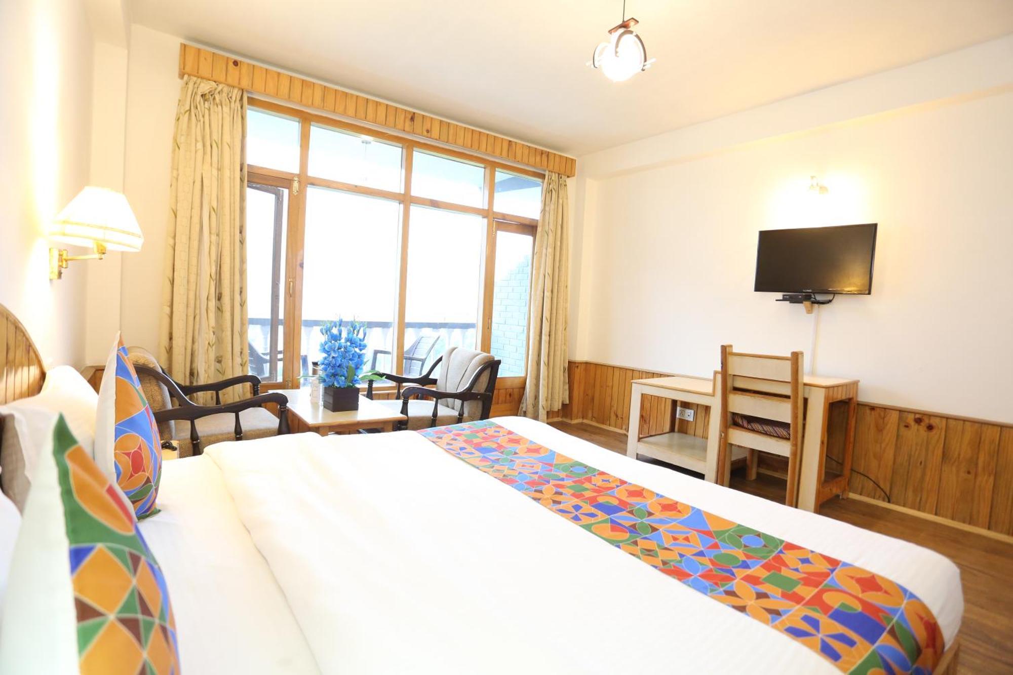 Hotel Surbhi Vashist Extérieur photo