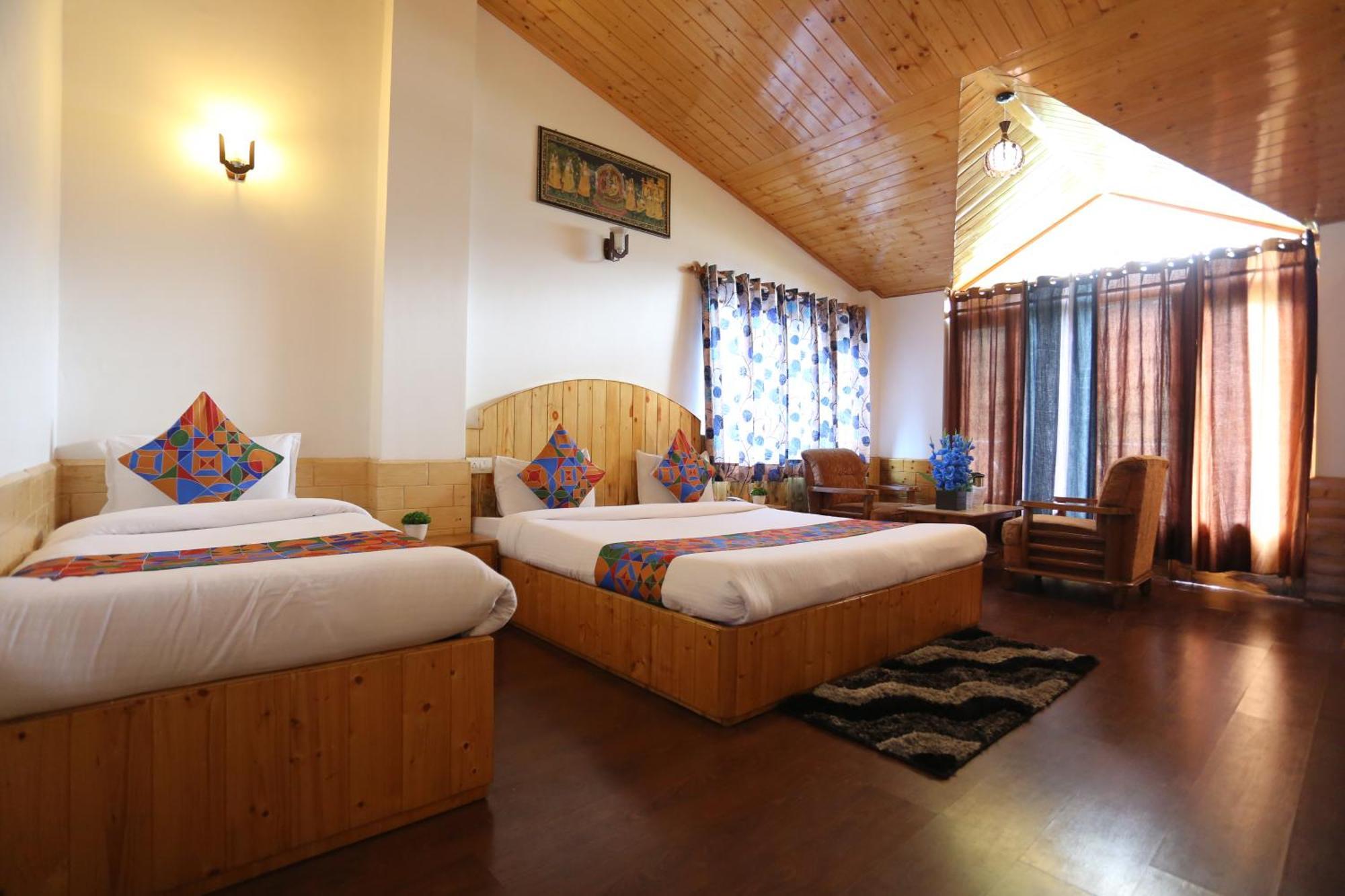 Hotel Surbhi Vashist Extérieur photo