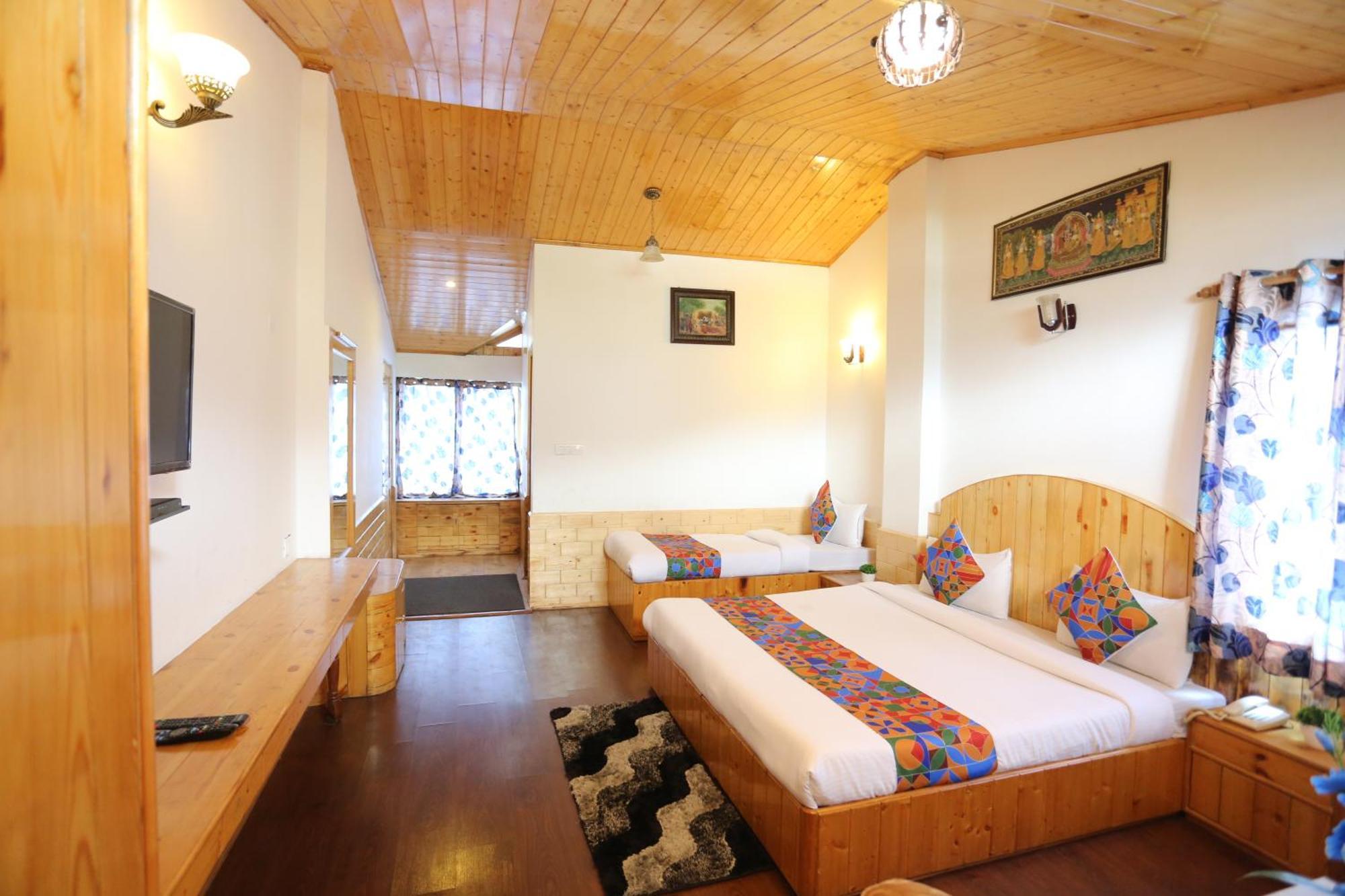 Hotel Surbhi Vashist Extérieur photo